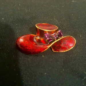Vintage Red Hat Brooch